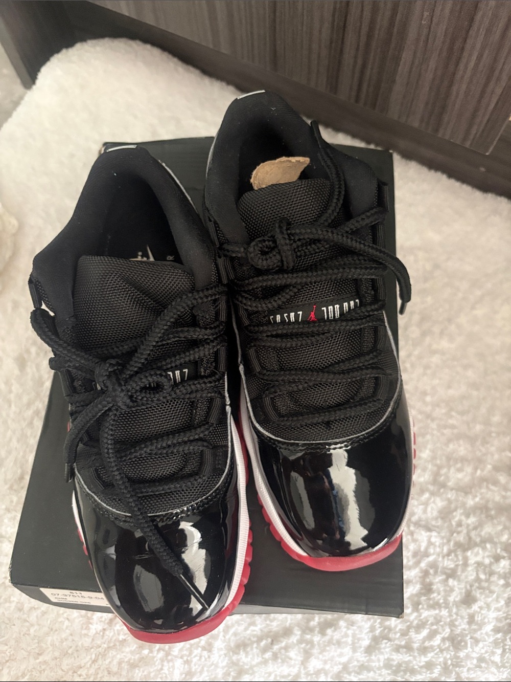 Jordan Kids Black and Red Low-Top Sneakers